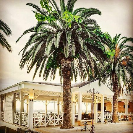 غاغرا Hotel Cheluskintsev المظهر الخارجي الصورة