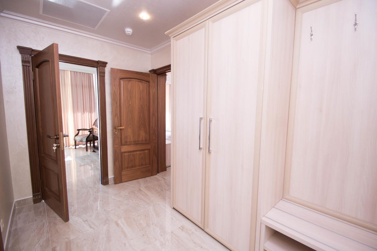 غاغرا Hotel Cheluskintsev المظهر الخارجي الصورة