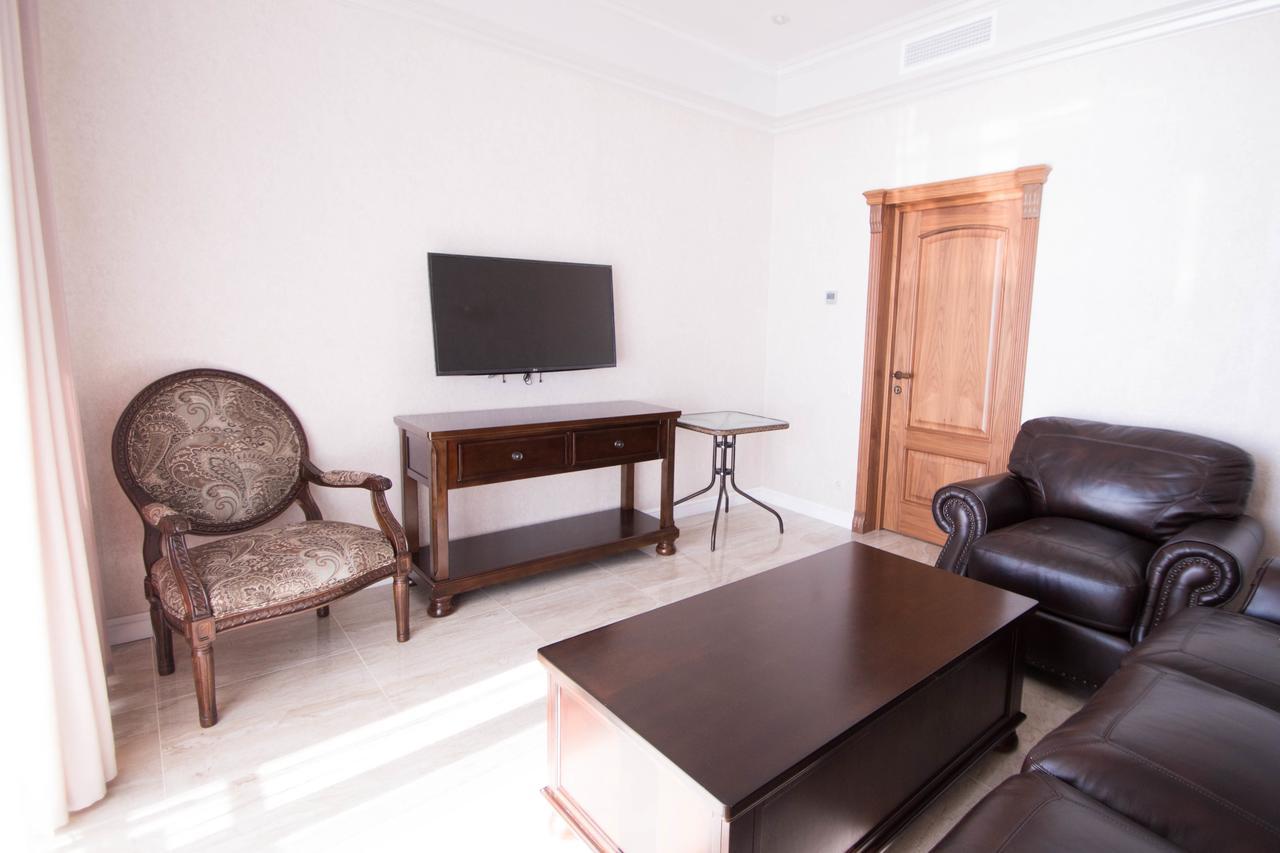 غاغرا Hotel Cheluskintsev المظهر الخارجي الصورة