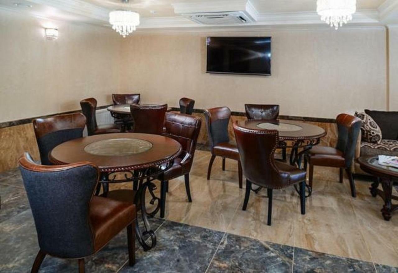 غاغرا Hotel Cheluskintsev المظهر الخارجي الصورة