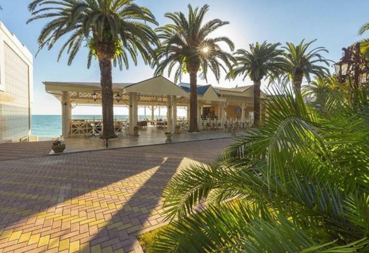 غاغرا Hotel Cheluskintsev المظهر الخارجي الصورة