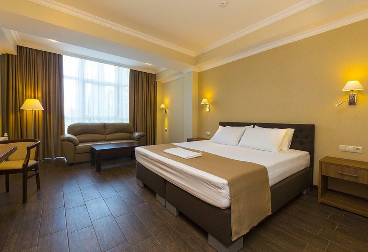 غاغرا Hotel Cheluskintsev المظهر الخارجي الصورة